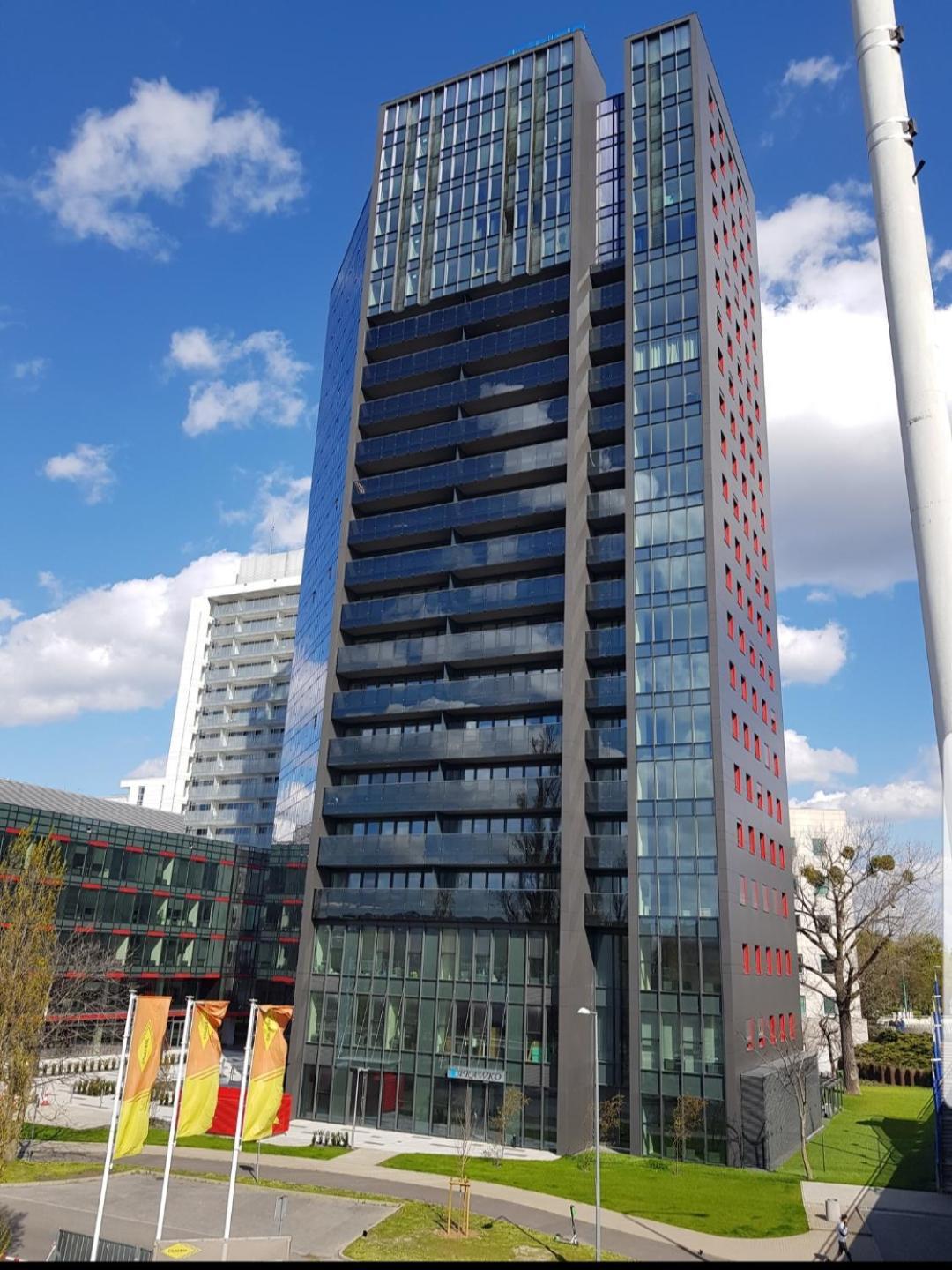 Apartamenty Towarowa Poznan Exterior photo